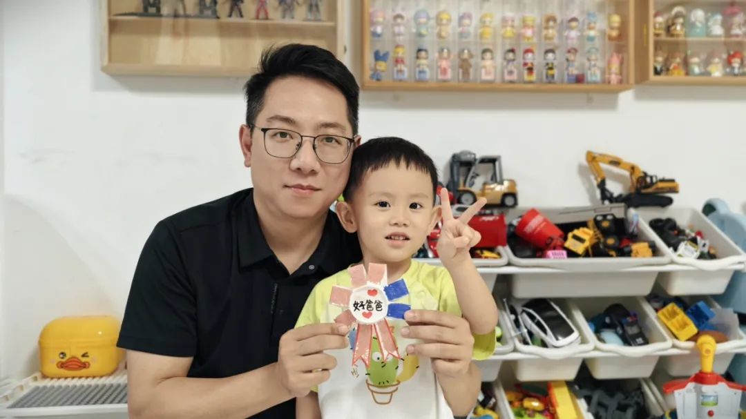 合影照片1.jpg